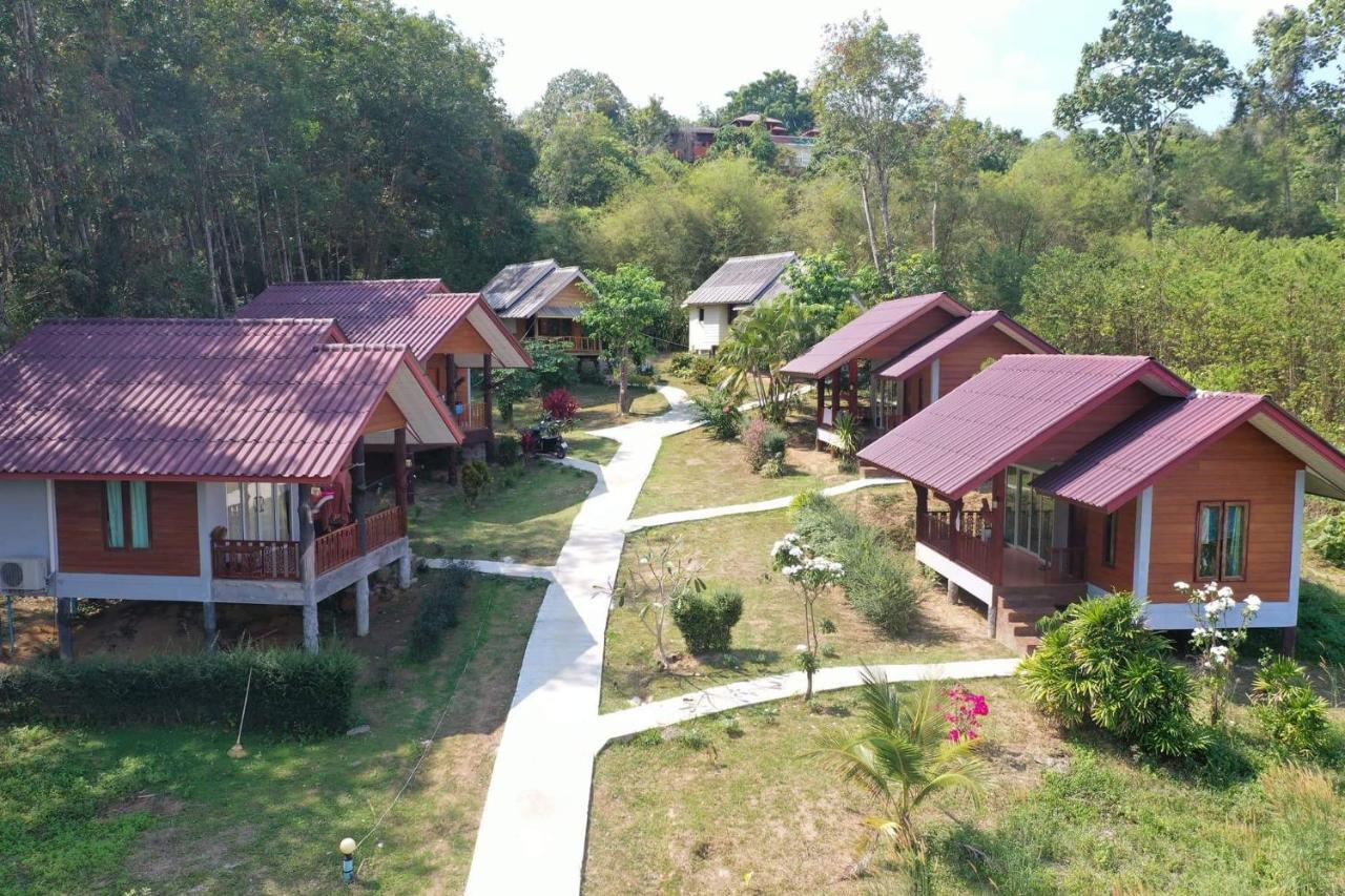 Mookanda Ko Yao Noi