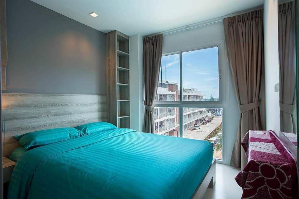Grandblue Sea View *