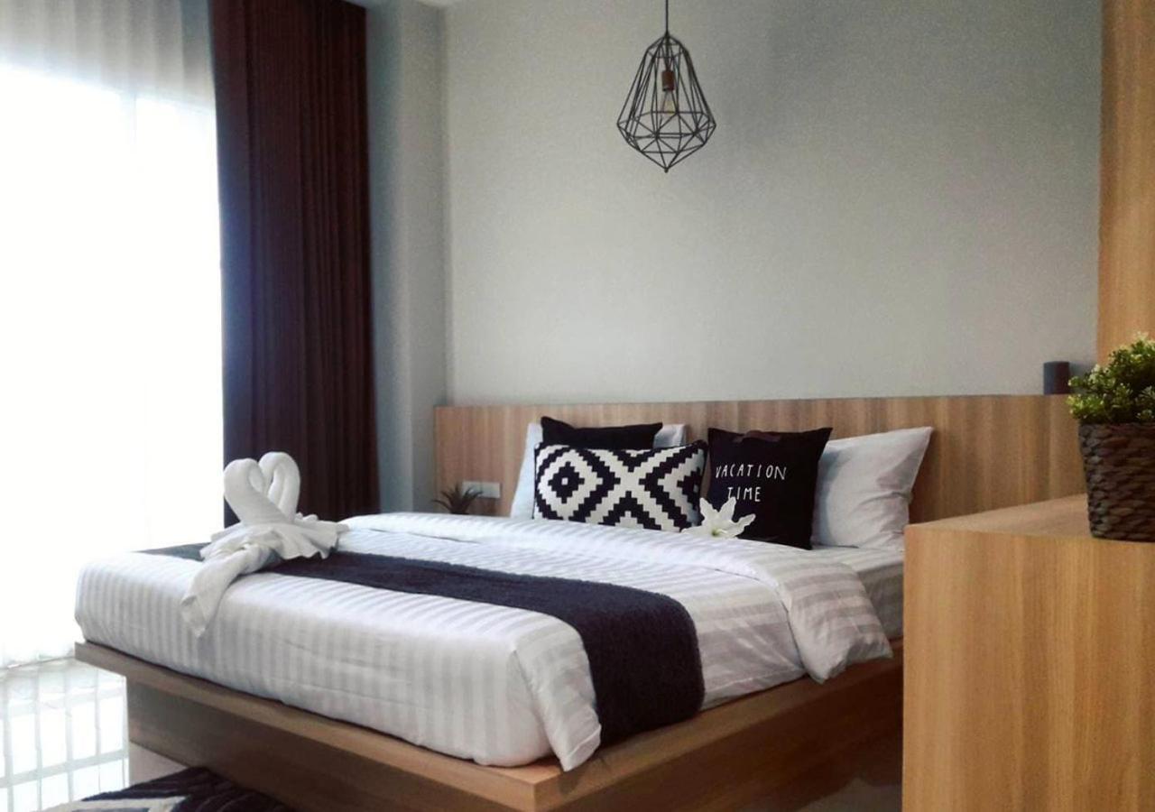 Hotel The At Klong Muang Beach