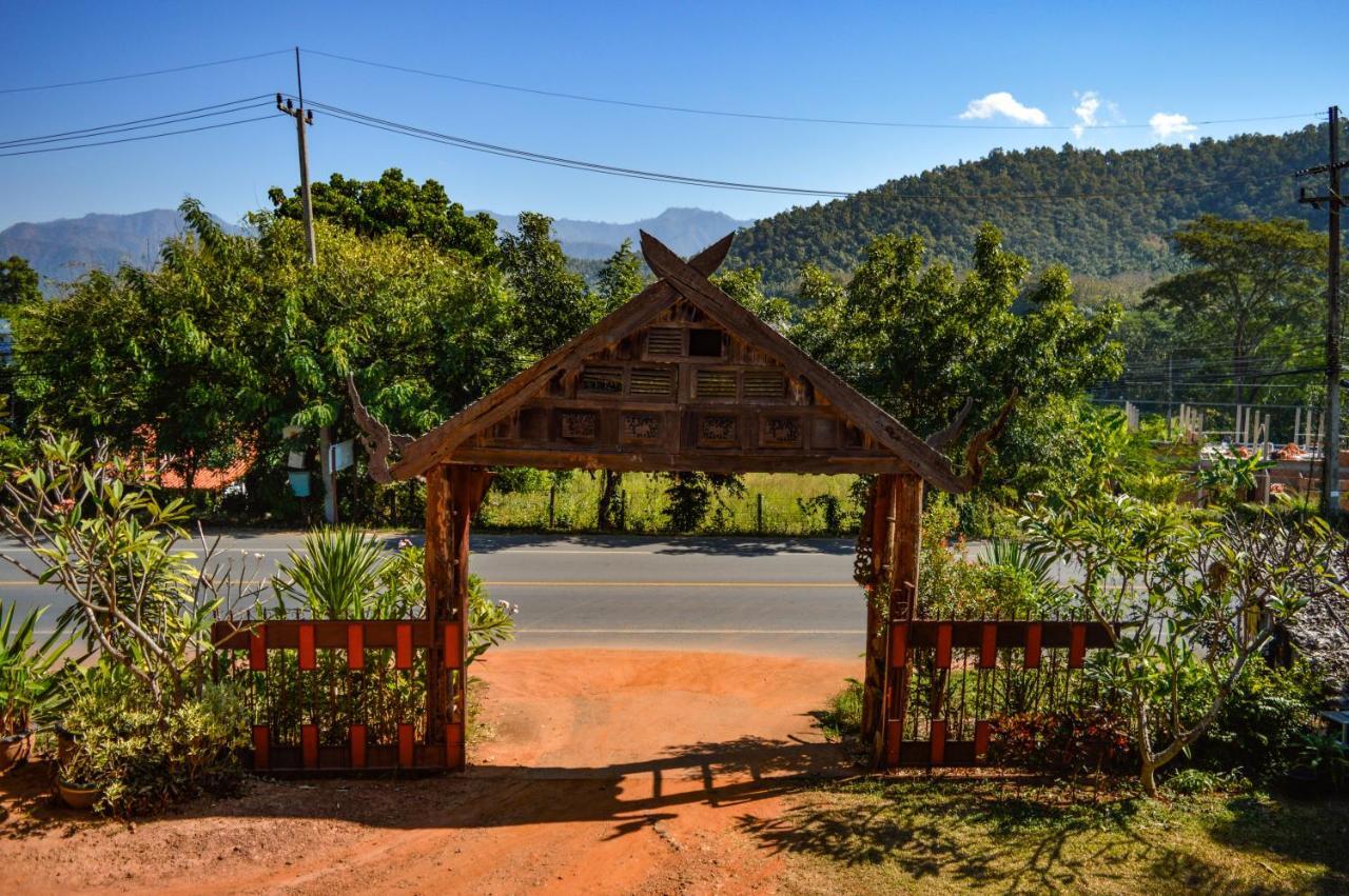 Crossroads House Mae Hong Son