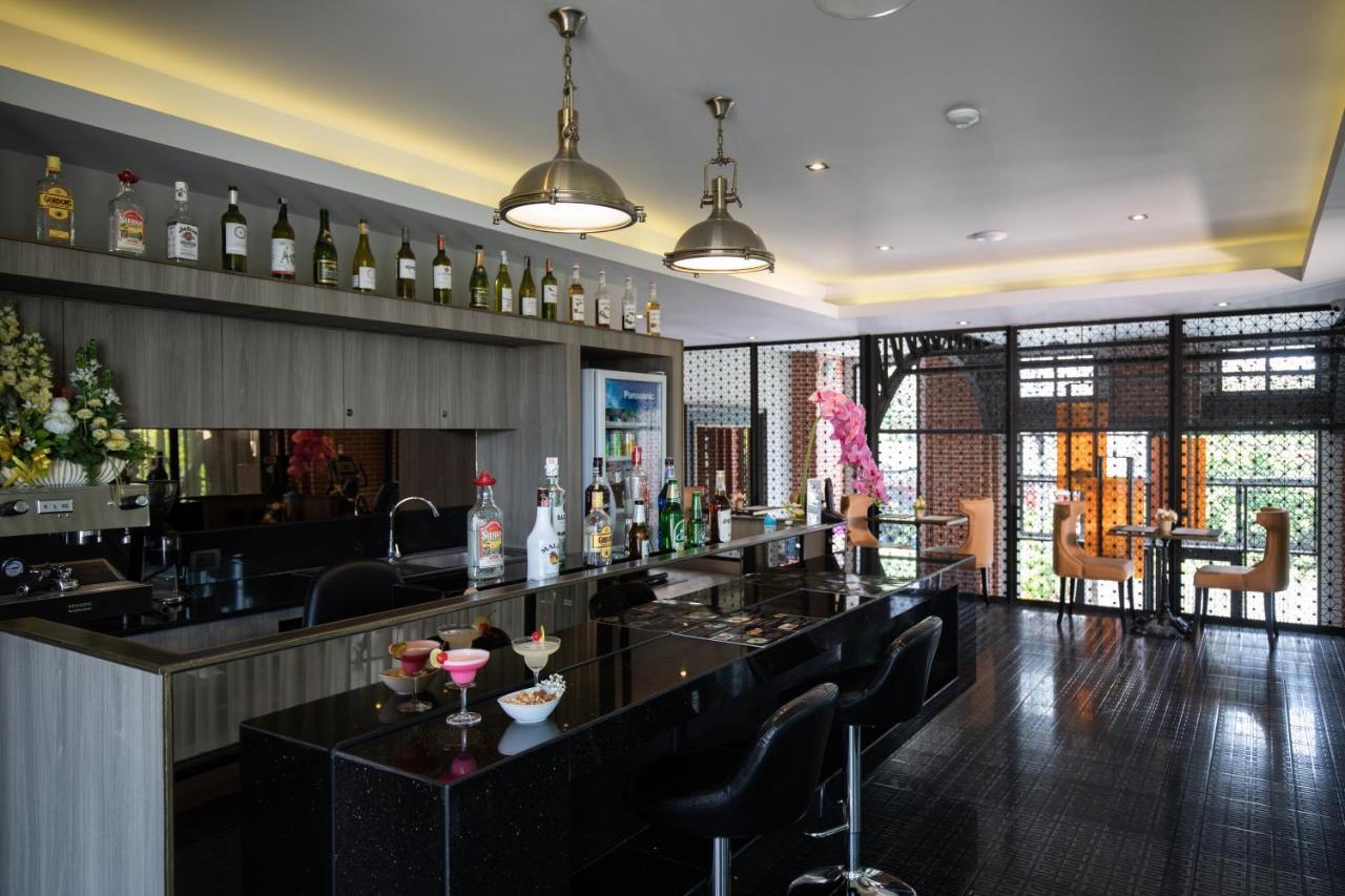 De Chai The Deco Chiang Mai - Sha Plus Hotel 4*