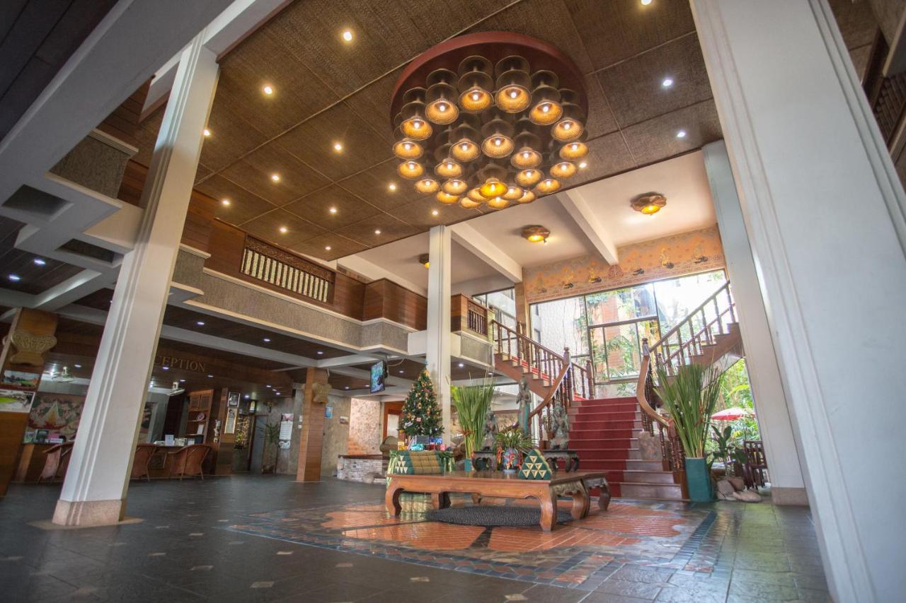 Hotel 100 Islands & Surat Thani
