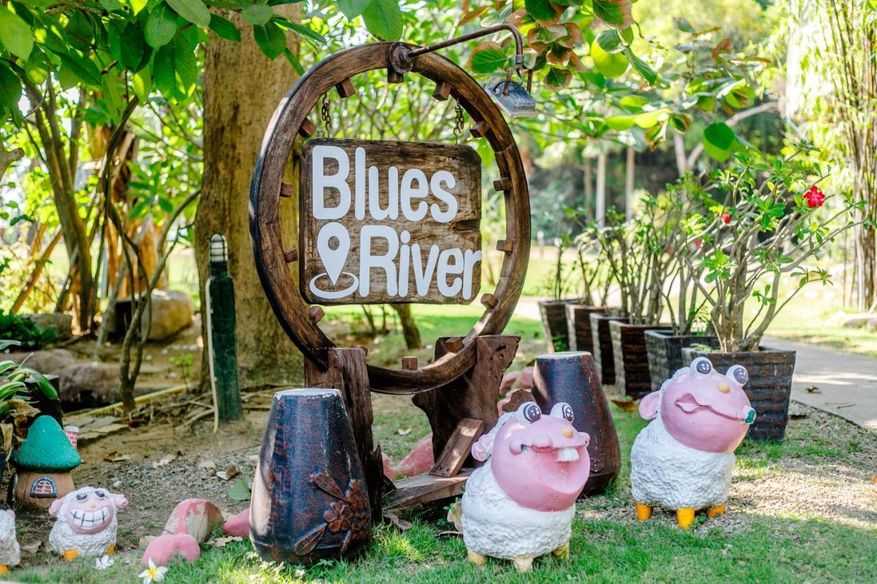 Blues River Resort Chao Lao Beach