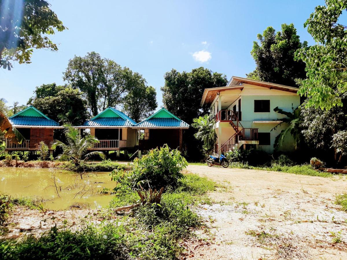 Phangan Farm Stay Eco Organic Farming Resort