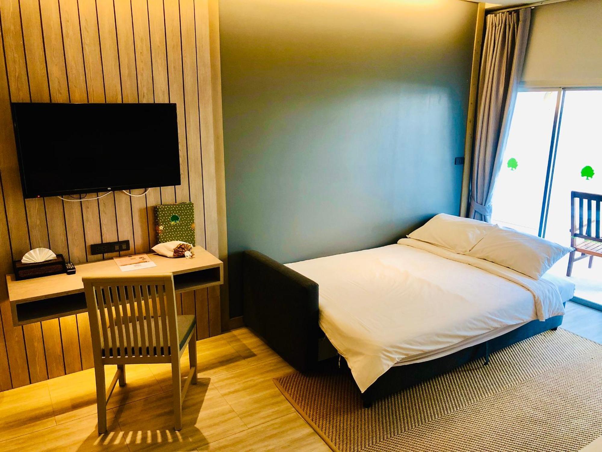 Palm Galleria 4*