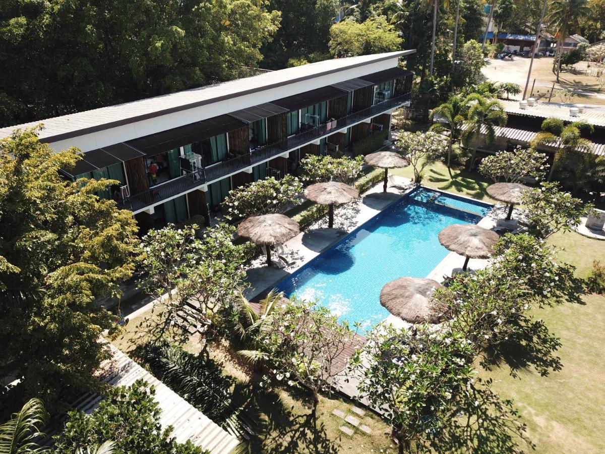 Resort The Nidhra Boutique