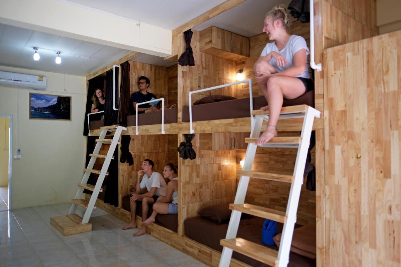 Hostel Coco Khao Sok *