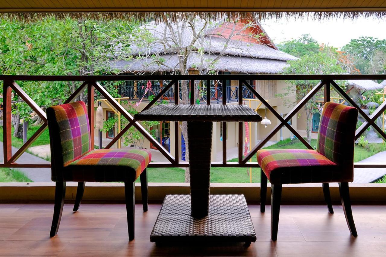 Hotel Recall Isaan Isan Concept At Khaoyai Sha Extra 5*
