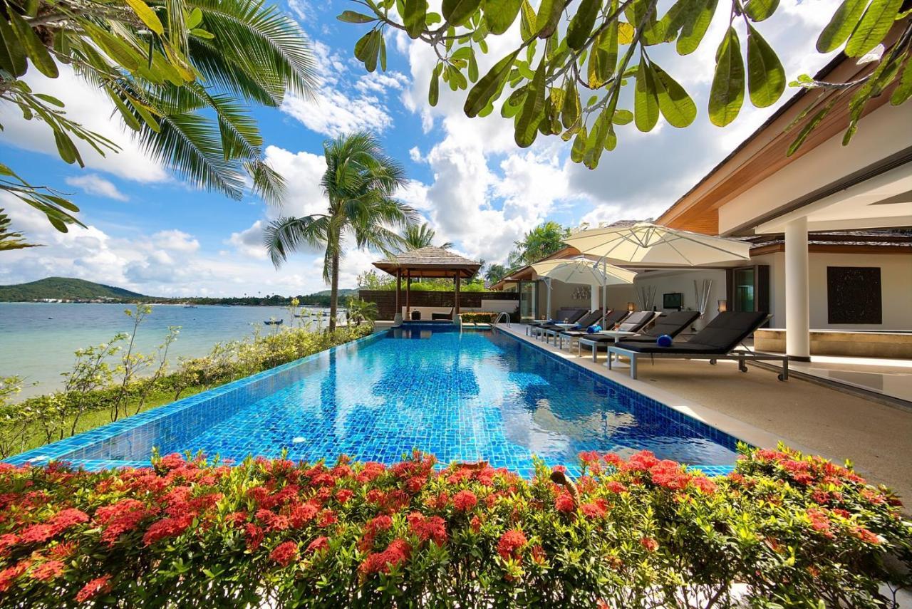 Dhevatara Beachfront Villa