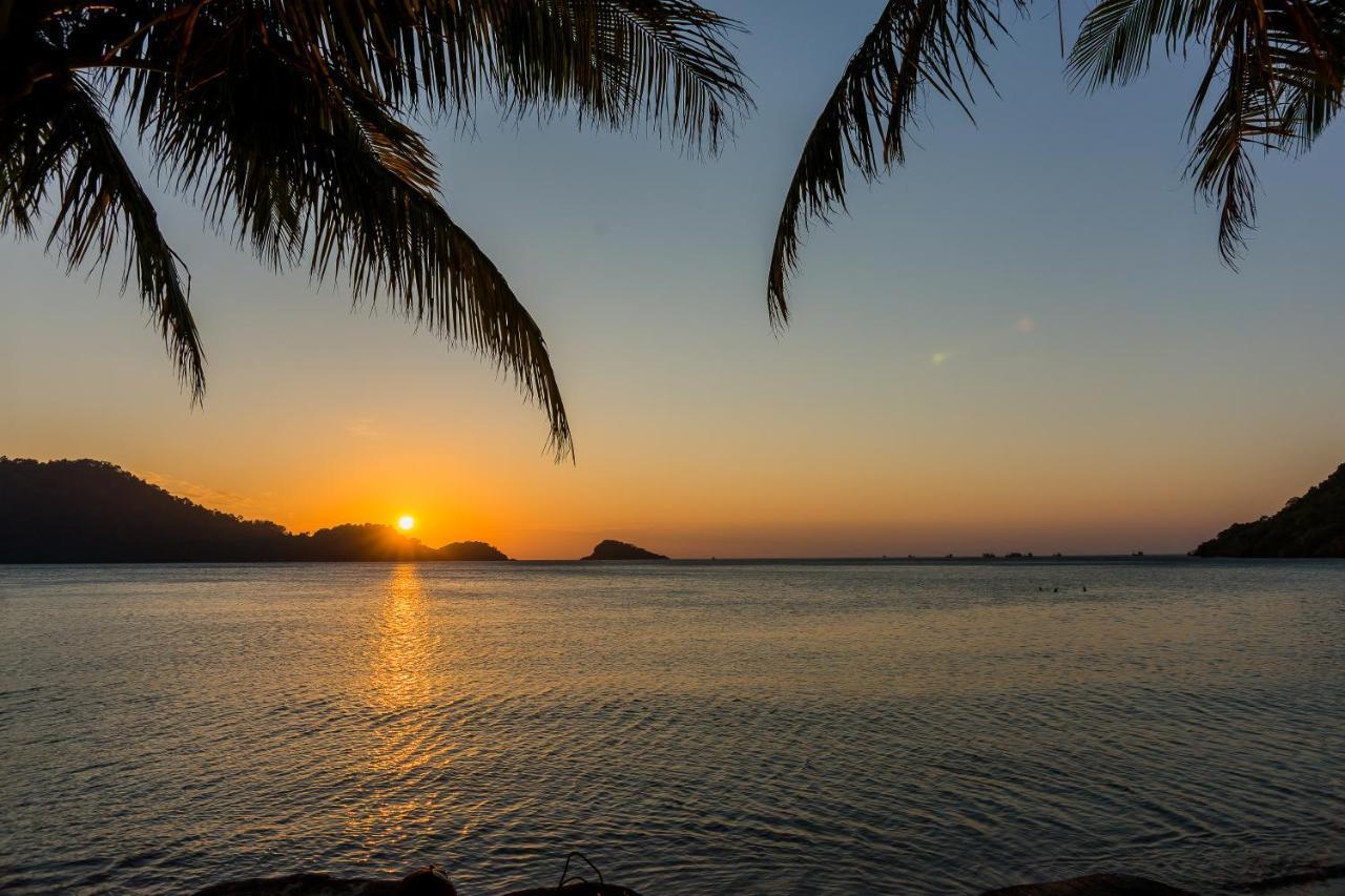Boat House Riverfront - Managed 3* Koh Chang