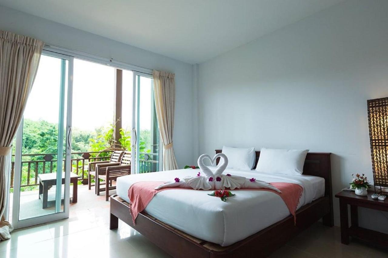 Nakakiri & Resort