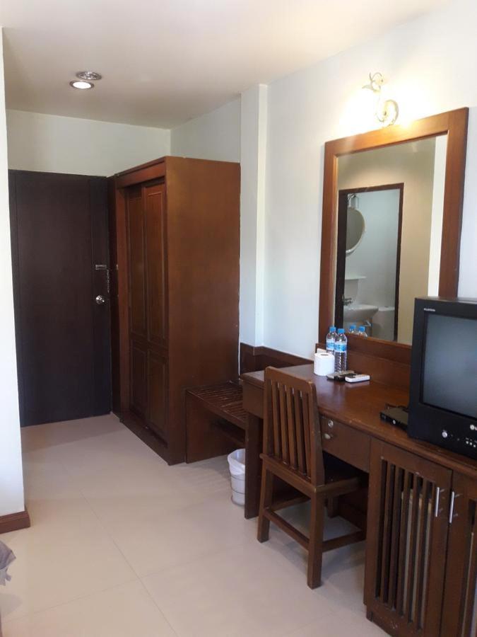 Oyo 616 Bonita House Samui Hotel Bophut