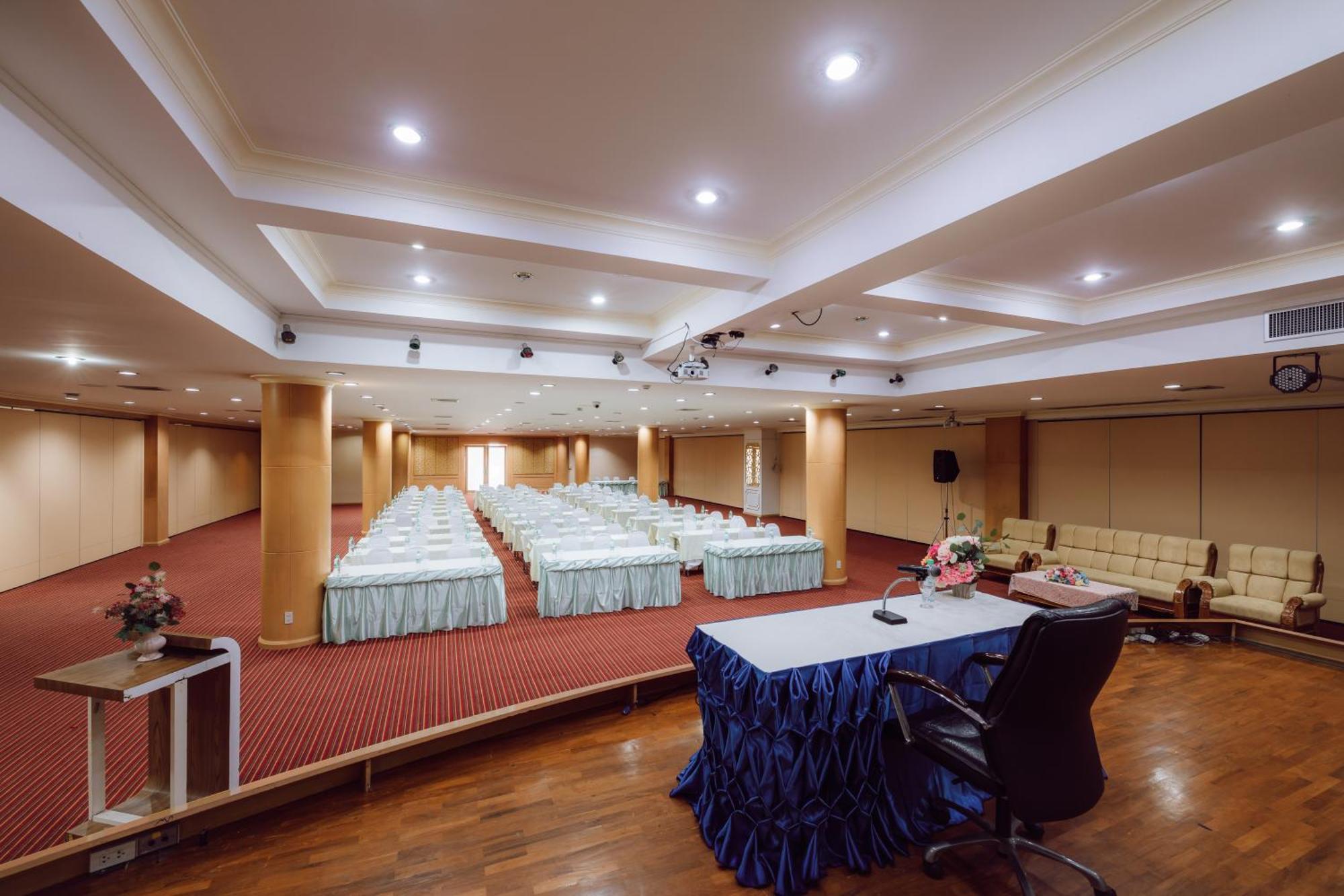 Hotel Morakot Twin Chumphon