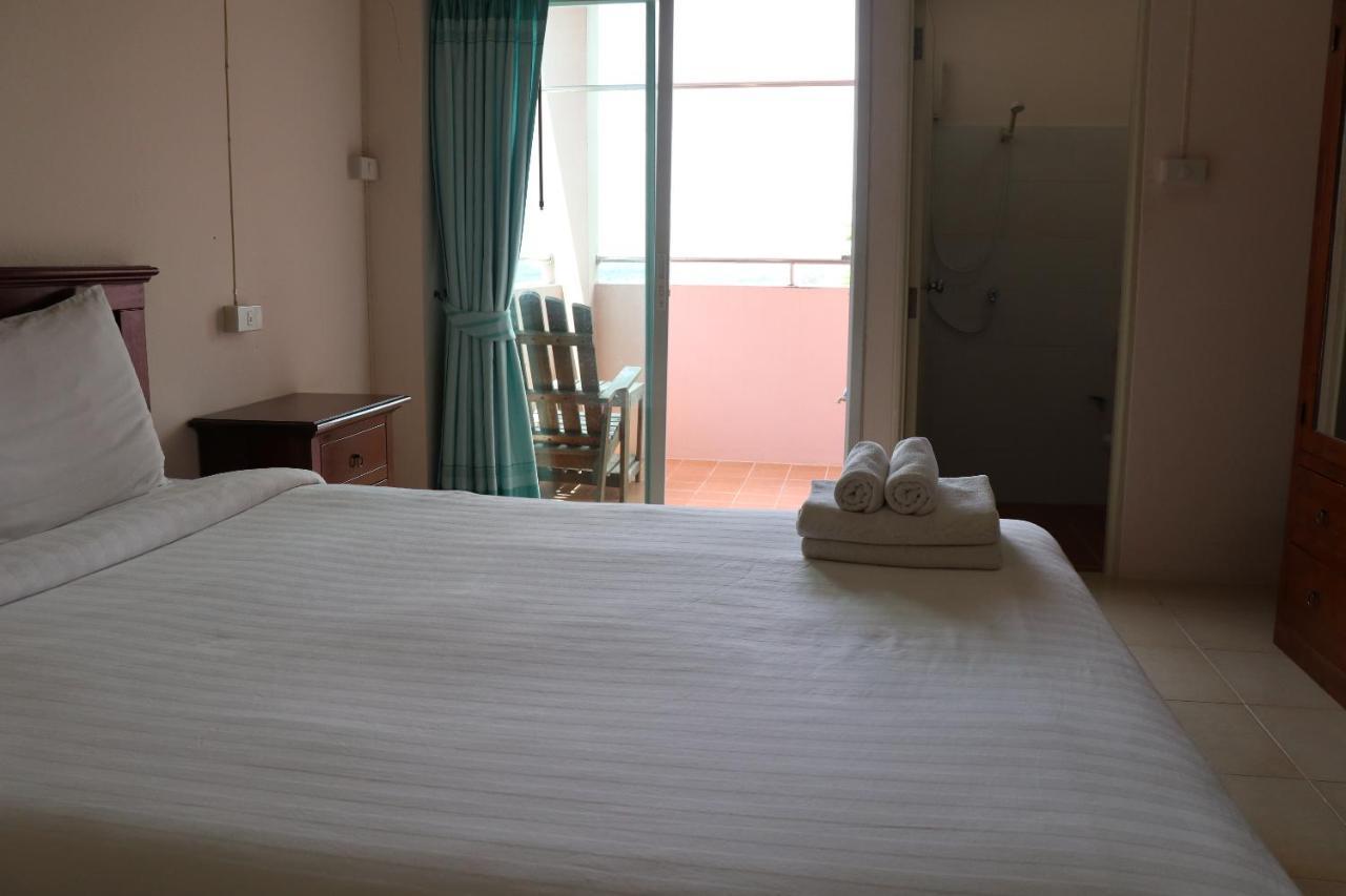 Hotel Phuranya 2*
