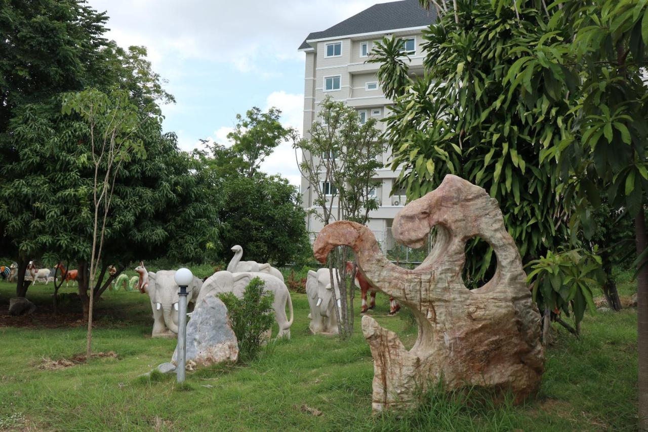 Hotel Phuranya Pakchong