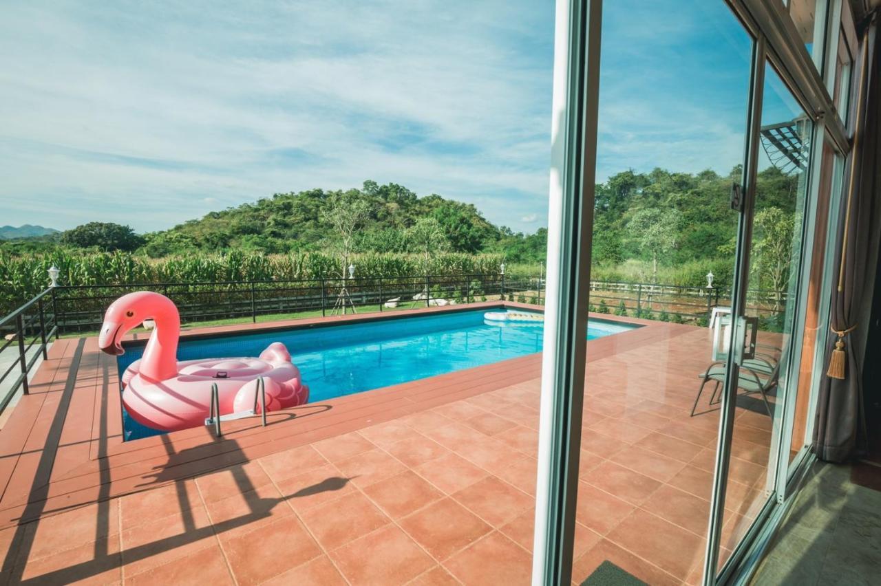 The X10 Private Pool & Khao Yai 3* Mu Si