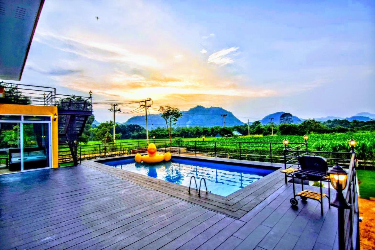Resort The X10 Private Pool & Khao Yai
