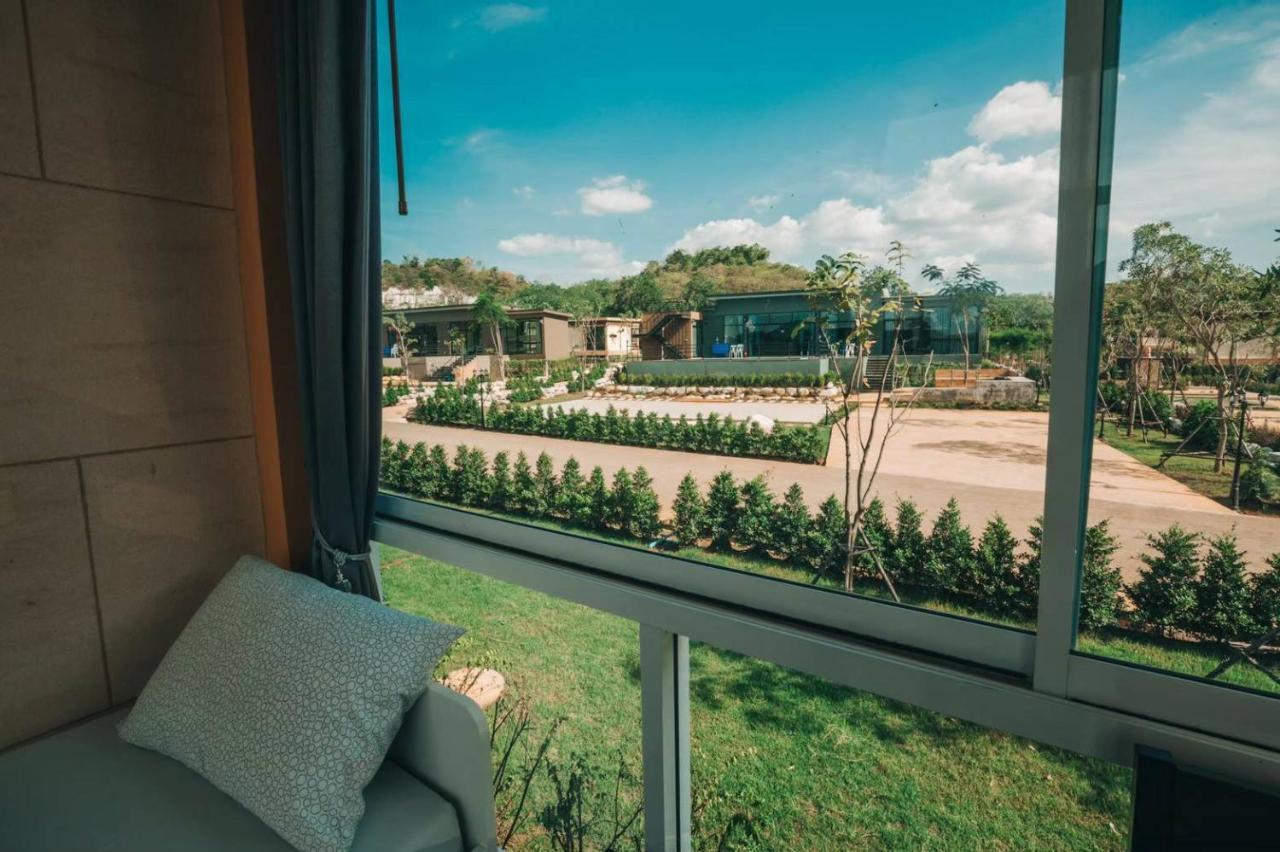 Resort The X10 Private Pool & Khao Yai Mu Si