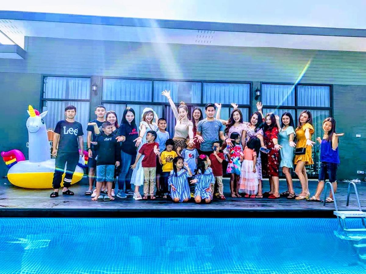 Resort The X10 Private Pool & Khao Yai