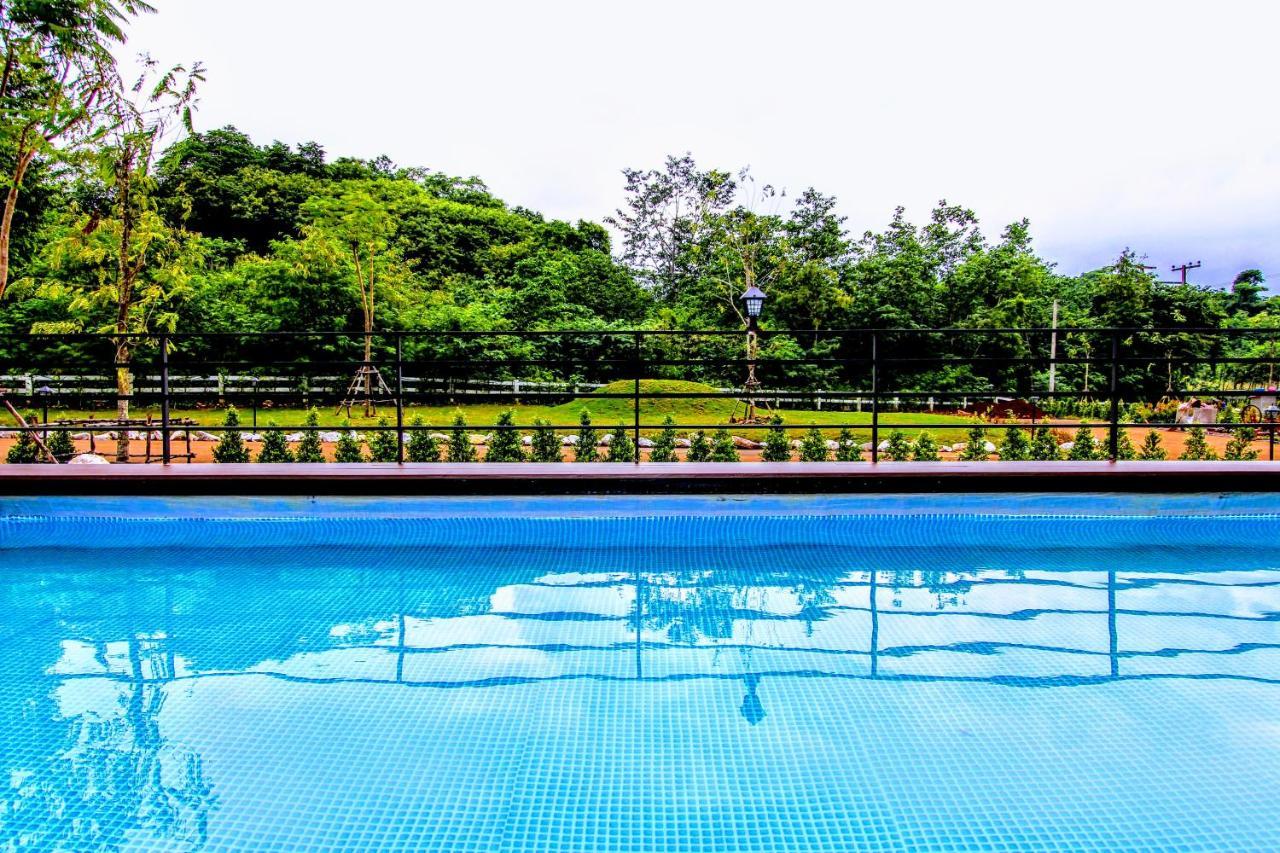 The X10 Private Pool & Khao Yai 3*
