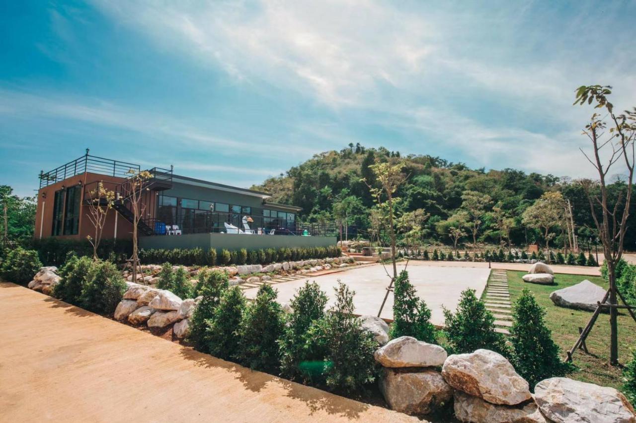 Resort The X10 Private Pool & Khao Yai 3*