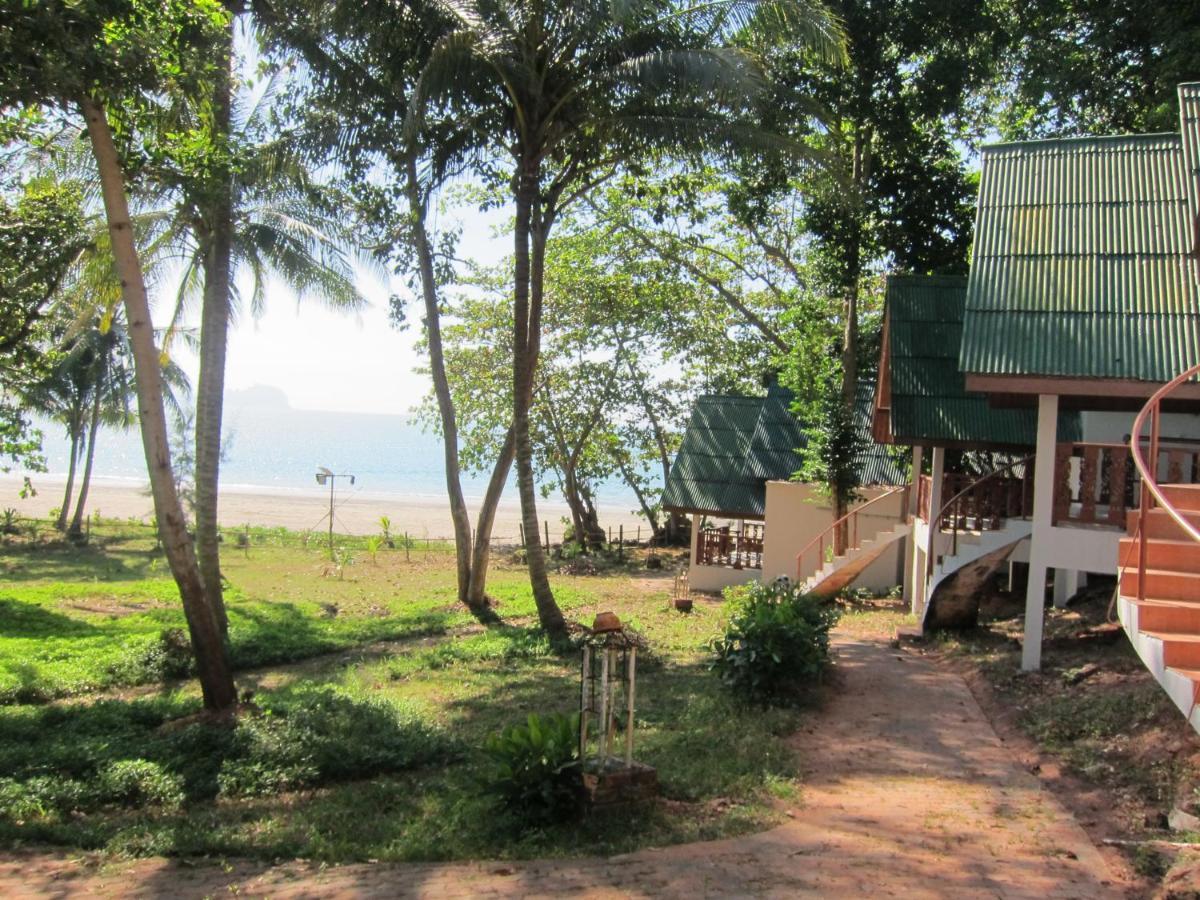 Cameron Island 2*