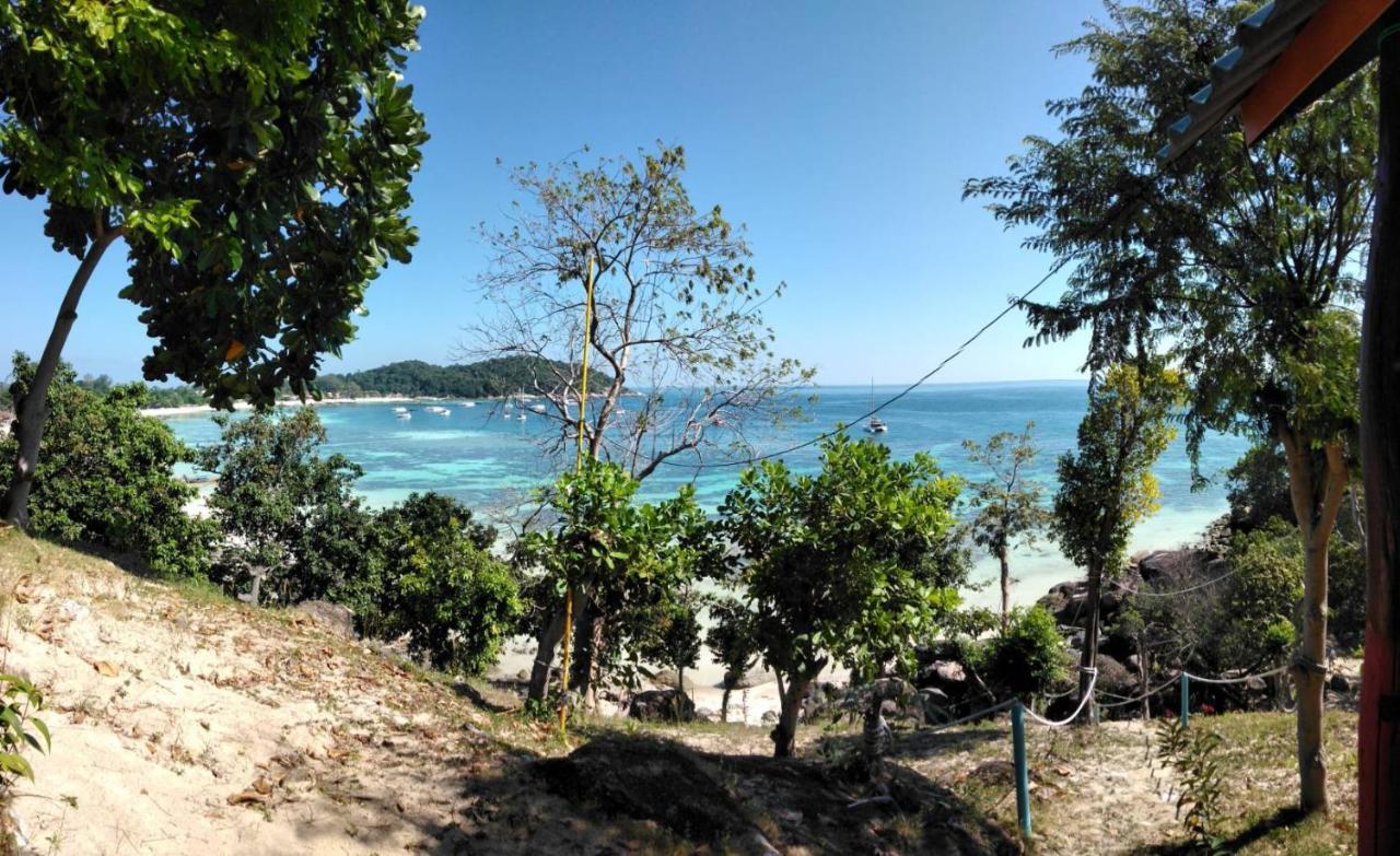 Daya Hill Seaview