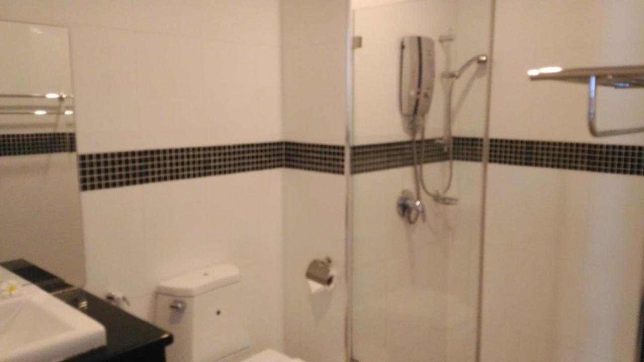 The Pattaya Hotel Na Chom Thian