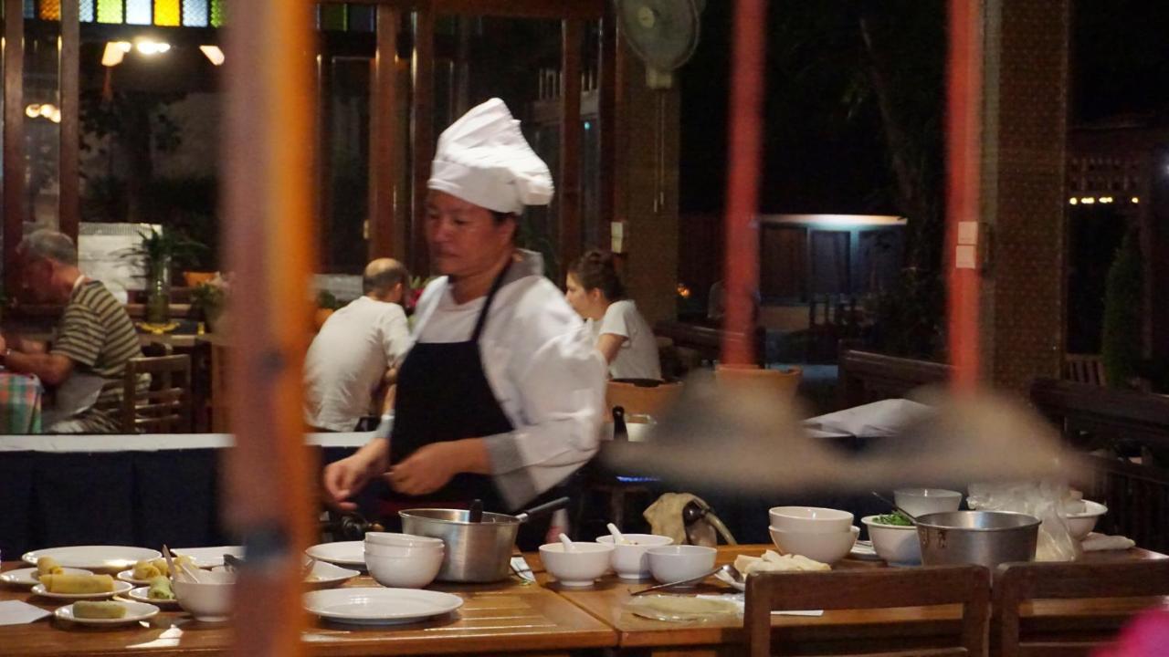 Resort Pludhaya & Phra Nakhon Si Ayutthaya