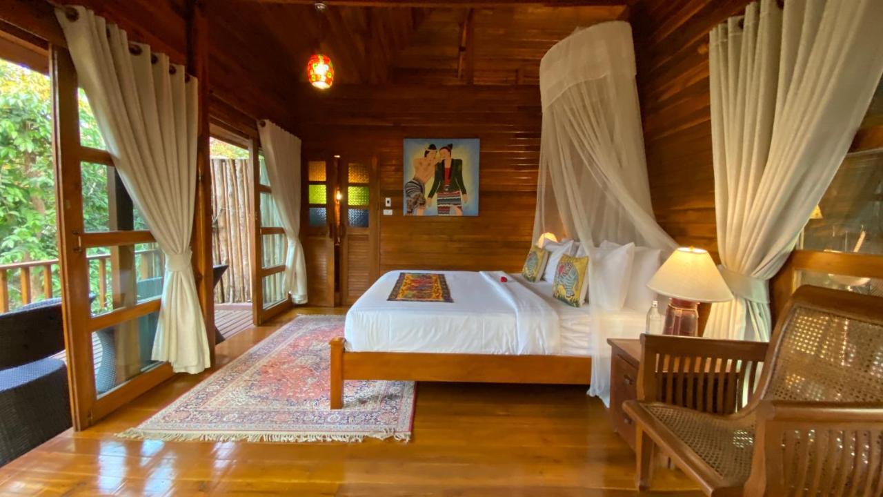 Seasons Boutique Resort 4*