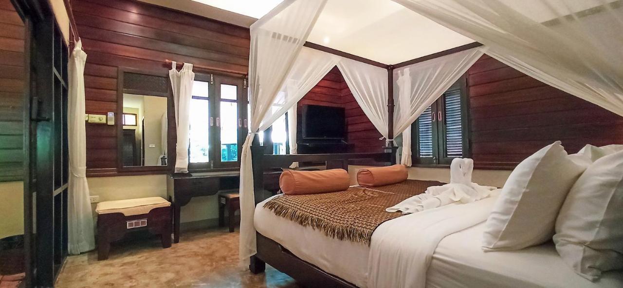 River Corner 4* Pai