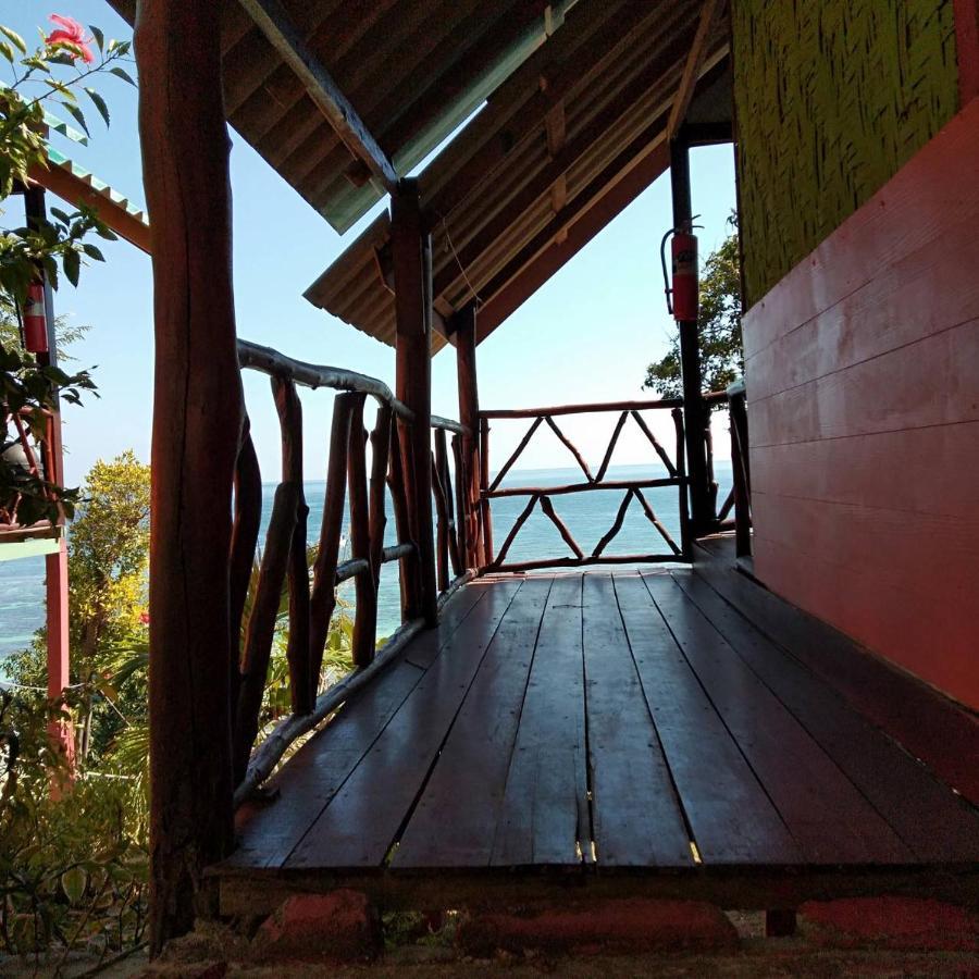 Resort Daya Hill Seaview *