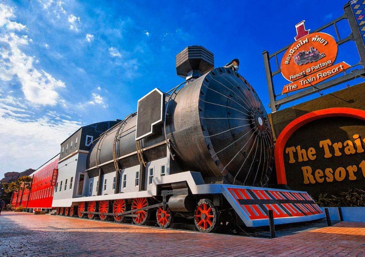 The Train Holiday park 3*