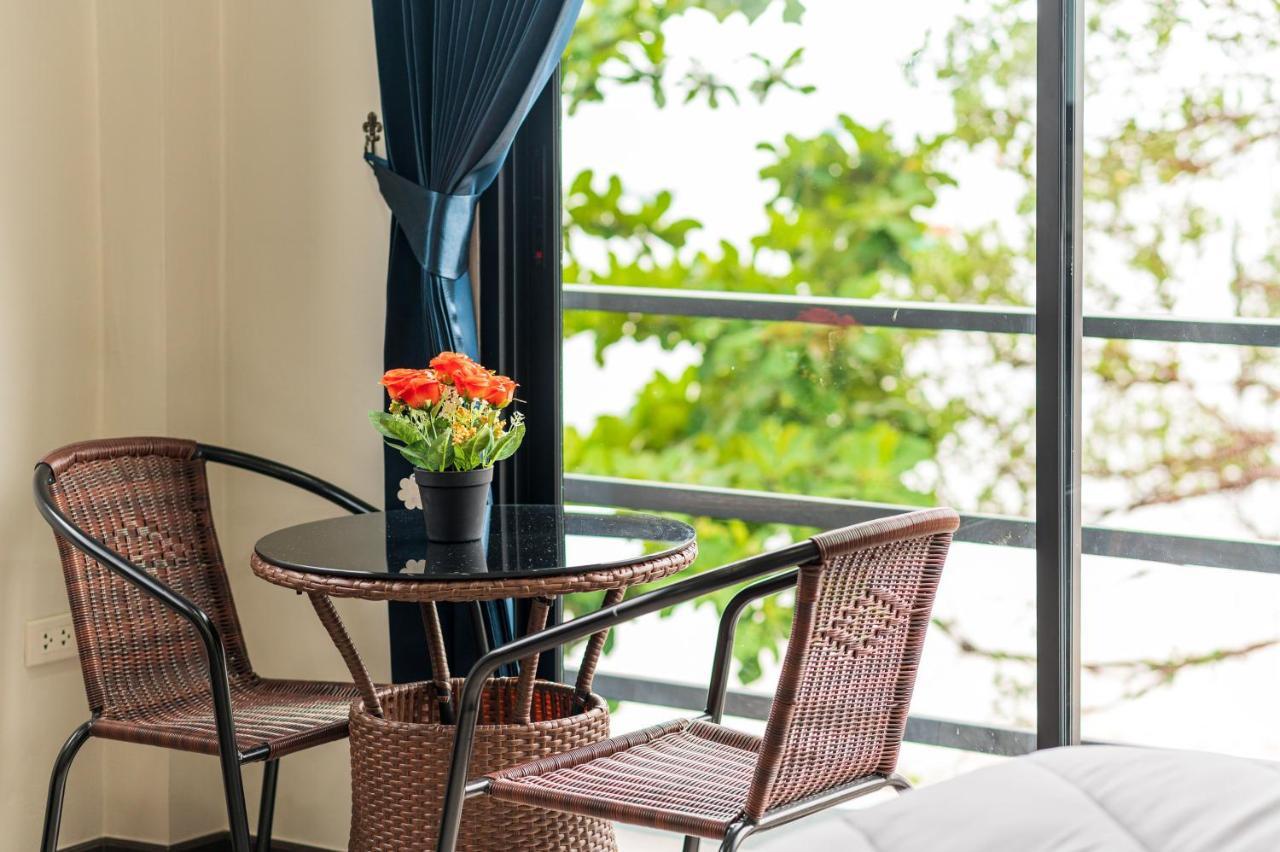 Resort Aownoi Bay *