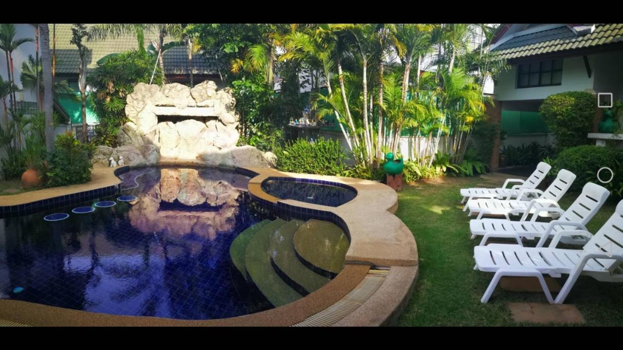 Private Pattaya * Nong Prue