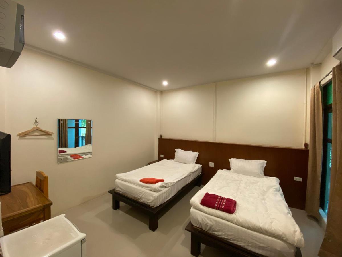 Jitra Hotel 2*