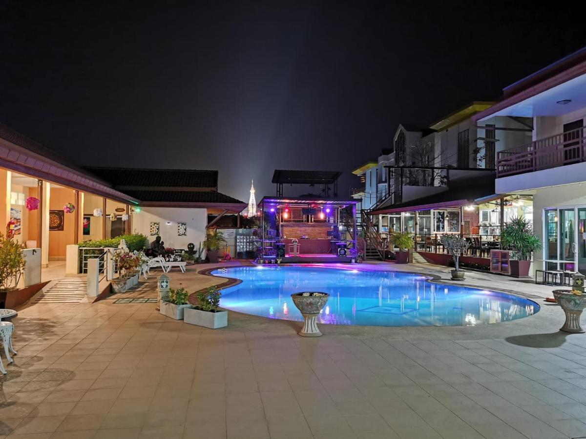 Resort Baan Sabaijai That Phanom