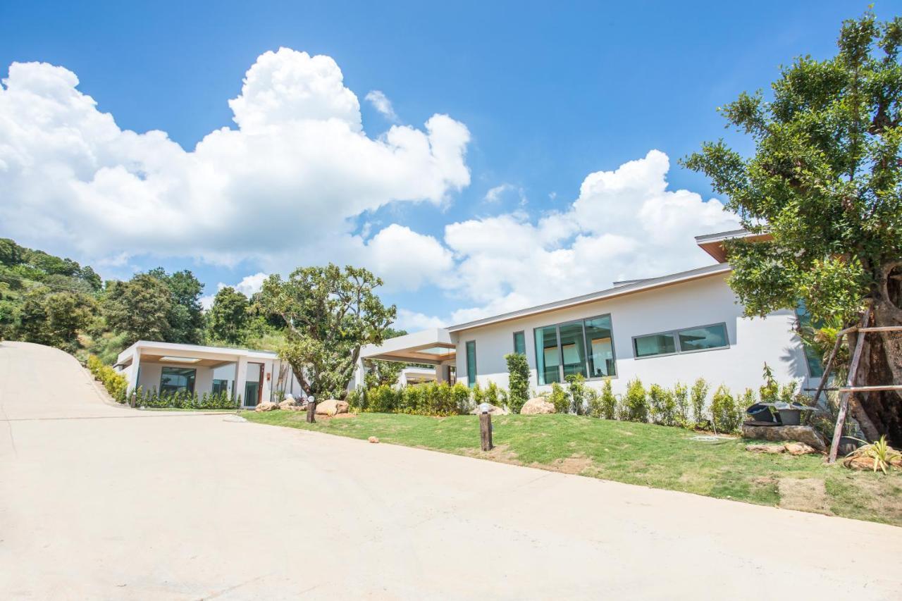 Andaman Sea View Luxury Pool Resort