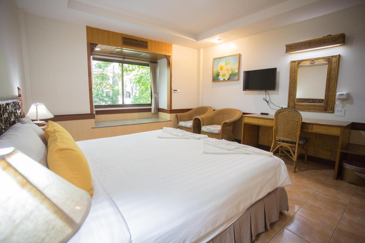 100 Islands & Hotel 3*