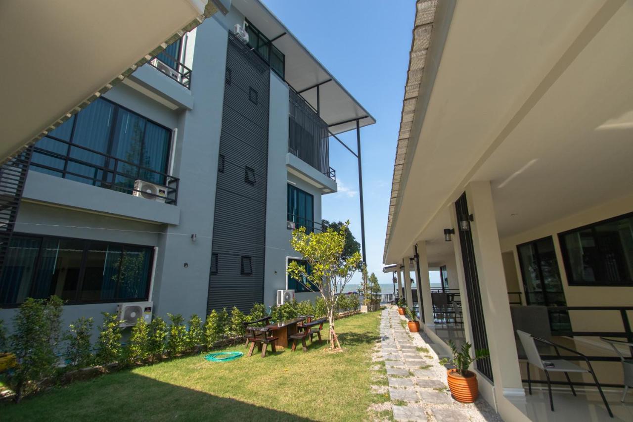 Aownoi Bay Resort Prachuap Khiri Khan