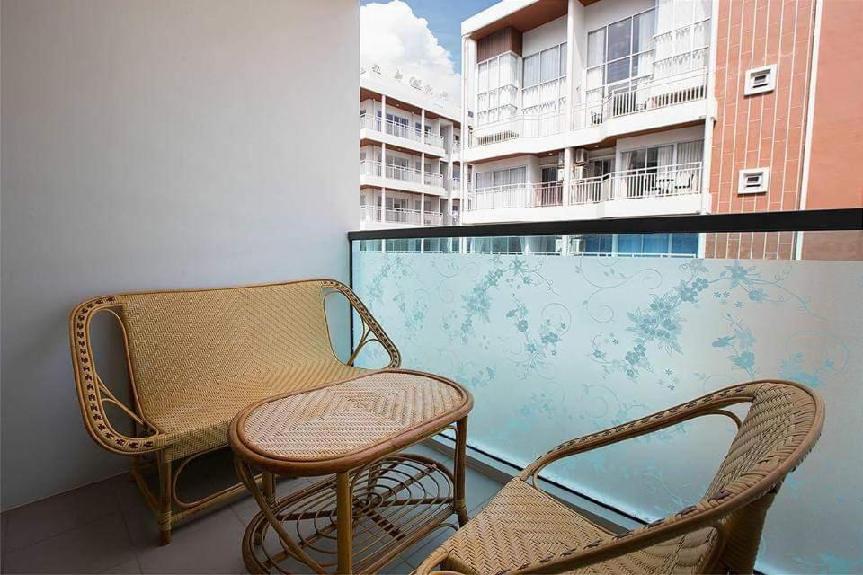 Grandblue Sea View Apartment *