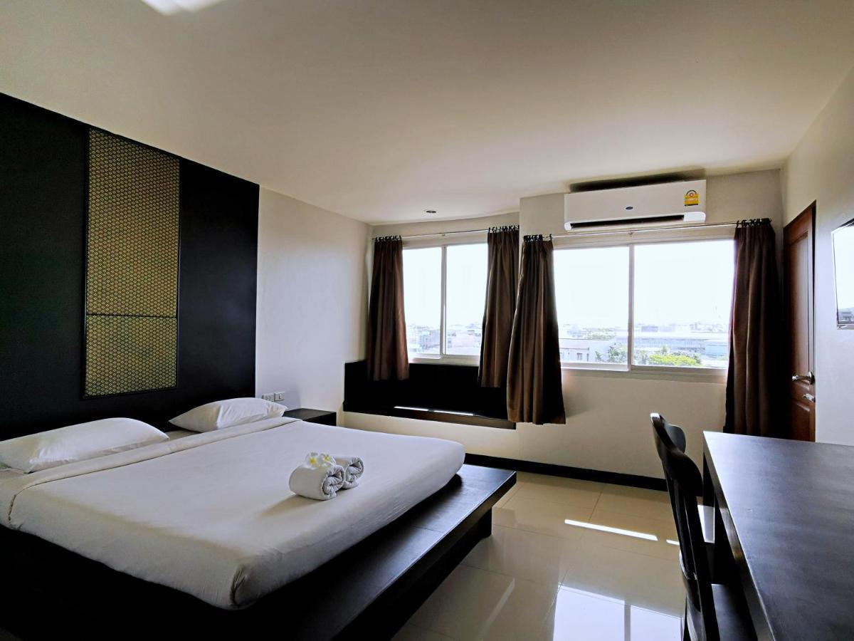 Hotel Nana Buri Chumphon