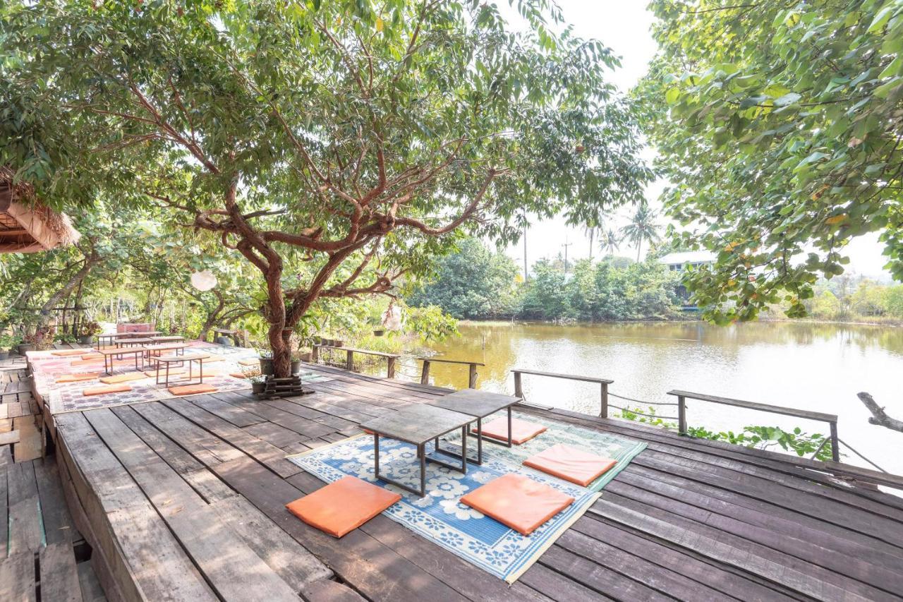 Oyo 693 Tree House