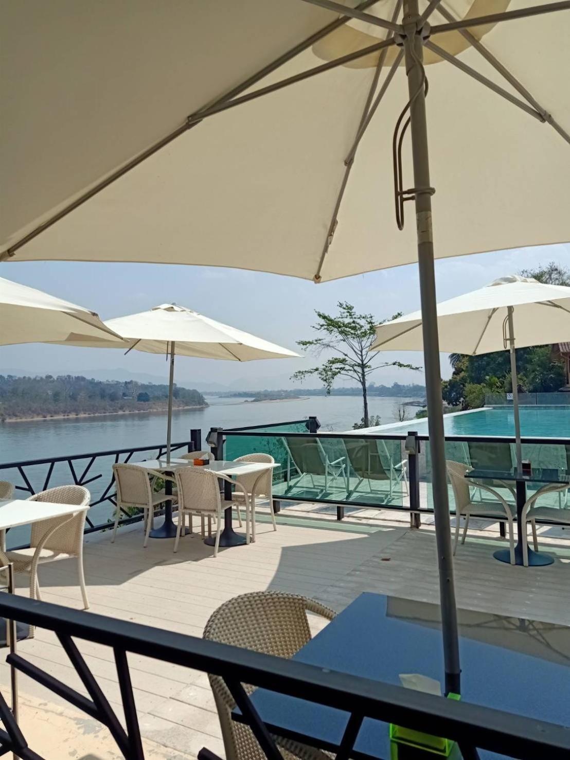 Hotel Chiangkhong Teak Garden Riverfront Onsen Hotel- Sha Extra