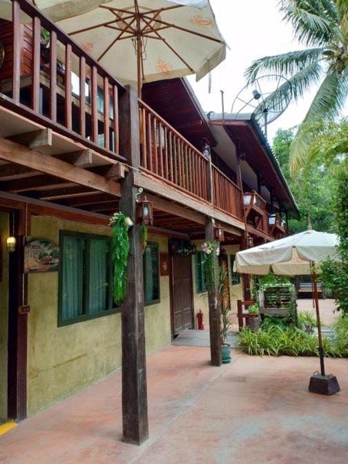 Chuchaiburi Sri Amphawa