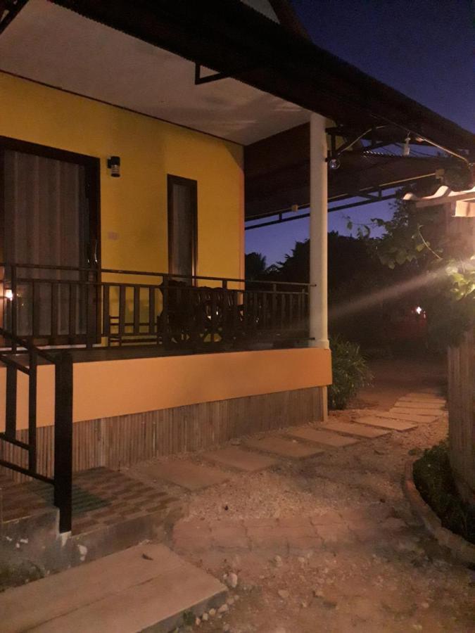 Lanta Lucky House Guest house *