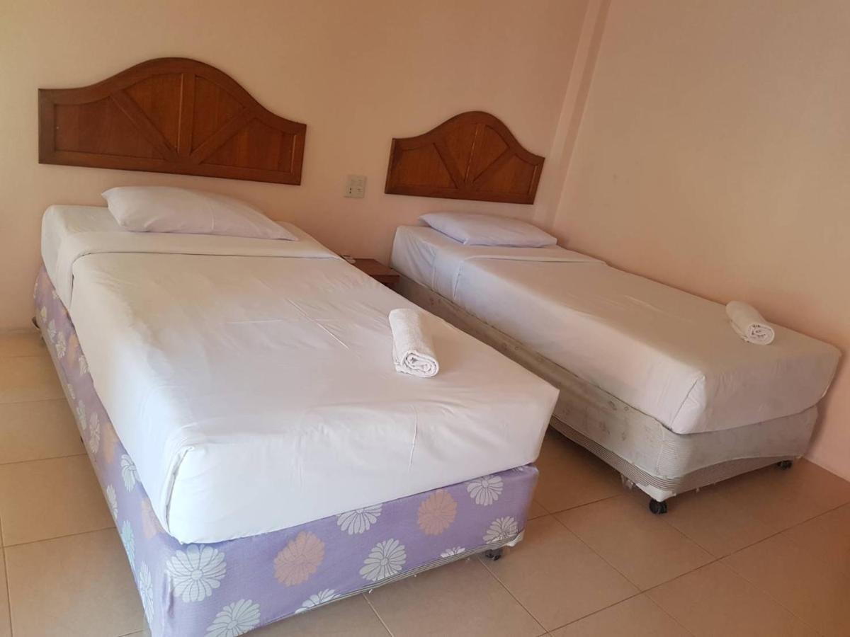 Guest house Phuphat Beach Khanom