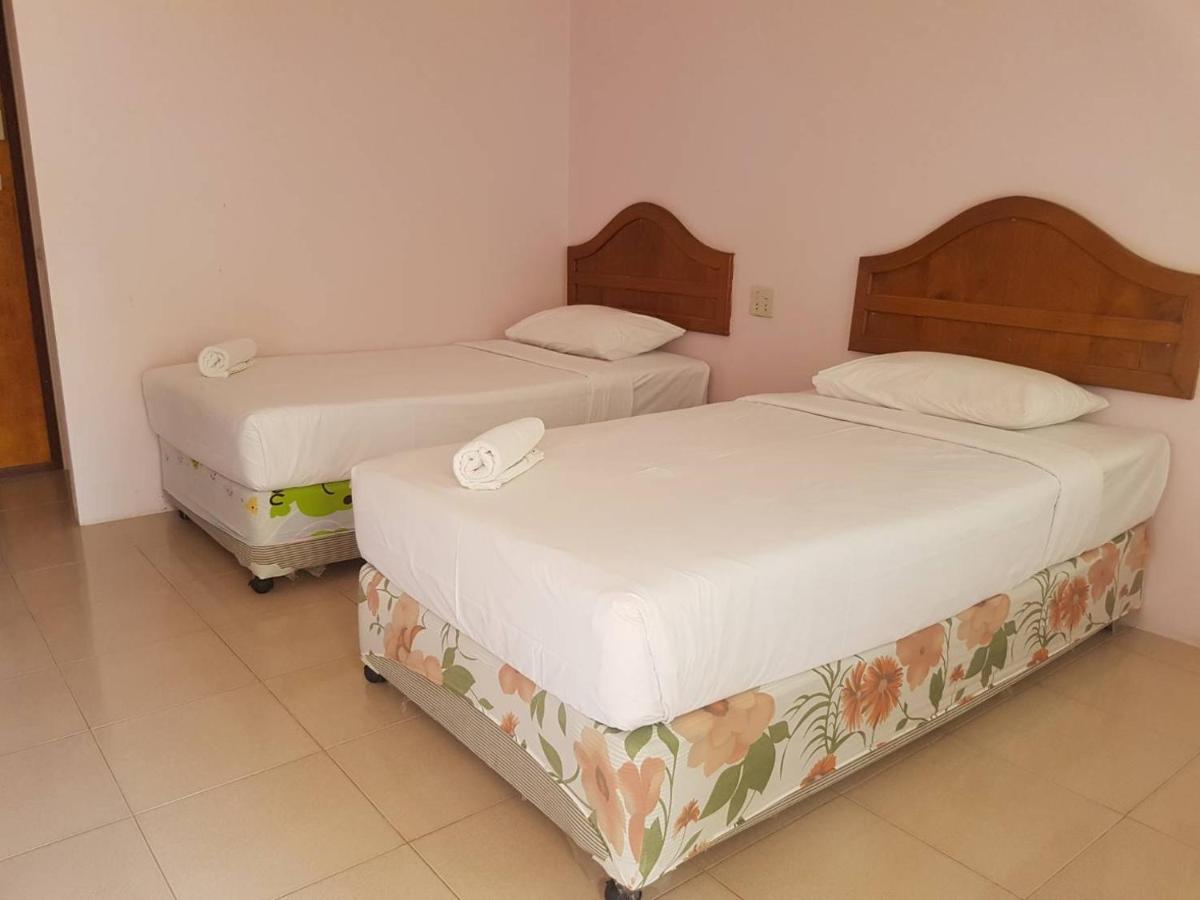 Phuphat Beach 3* Khanom