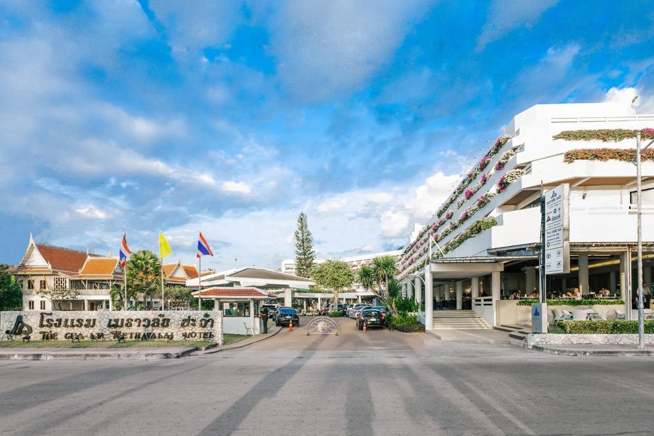 Methavalai Resort