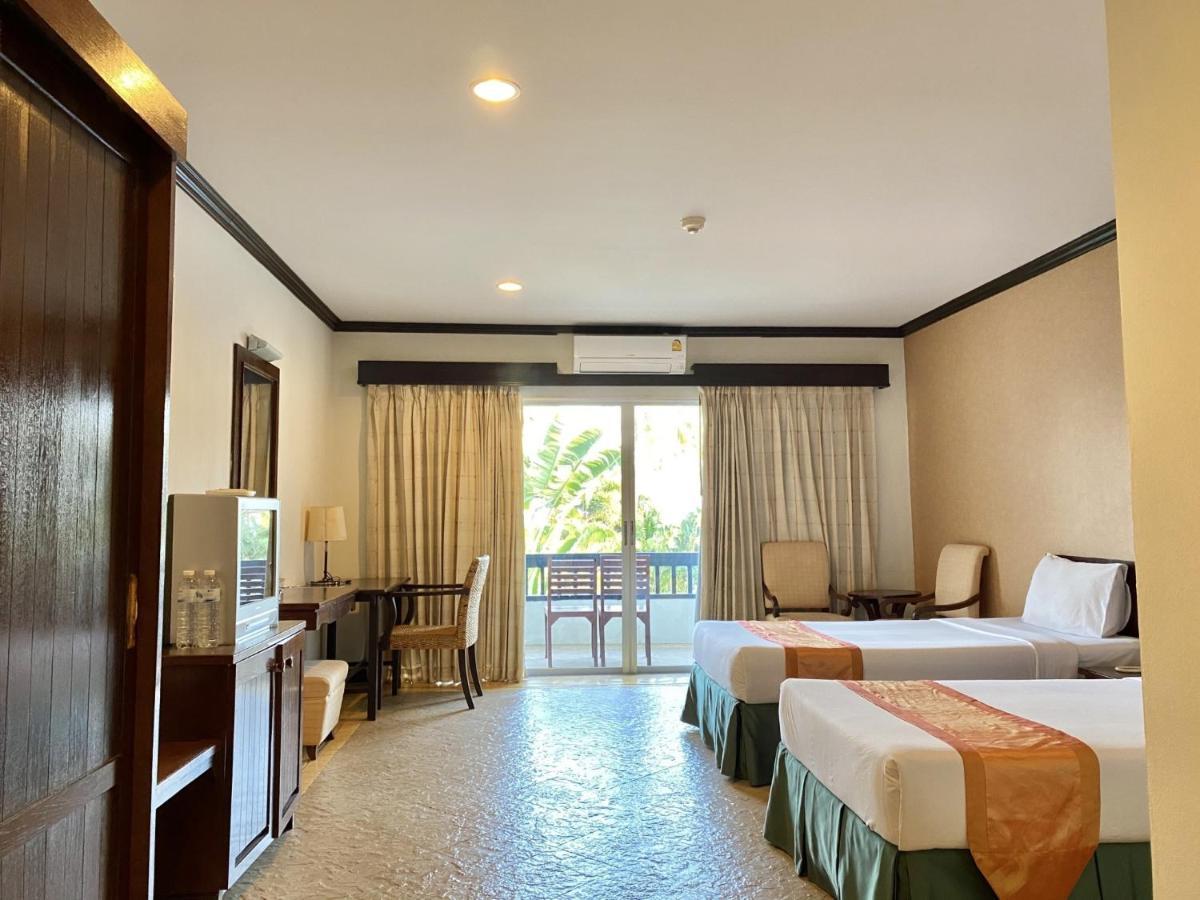 Golden Pine 3* Pran Buri